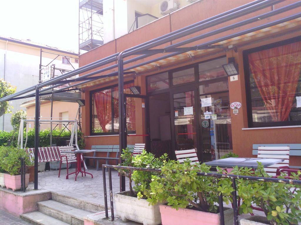 Hotel Rosa Rimini Eksteriør billede