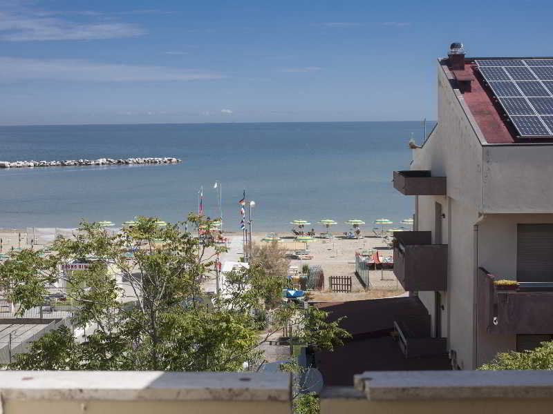 Hotel Rosa Rimini Eksteriør billede