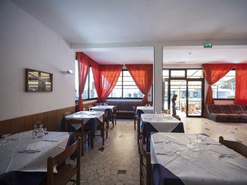 Hotel Rosa Rimini Eksteriør billede
