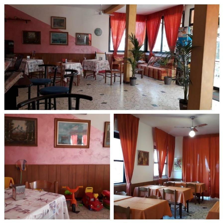 Hotel Rosa Rimini Eksteriør billede
