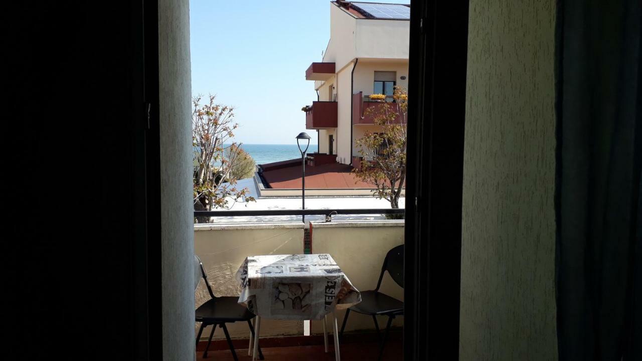Hotel Rosa Rimini Eksteriør billede